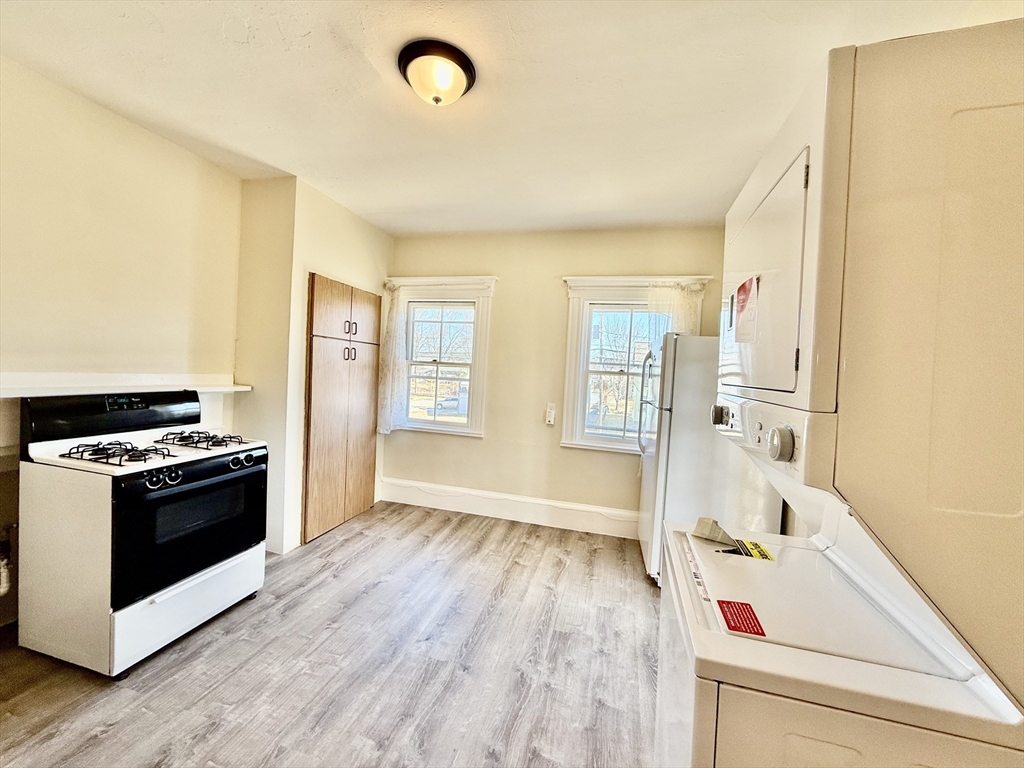 84 Pearl Street, Unit 2F Stoughton, MA 02072 - Photo 5 of 30