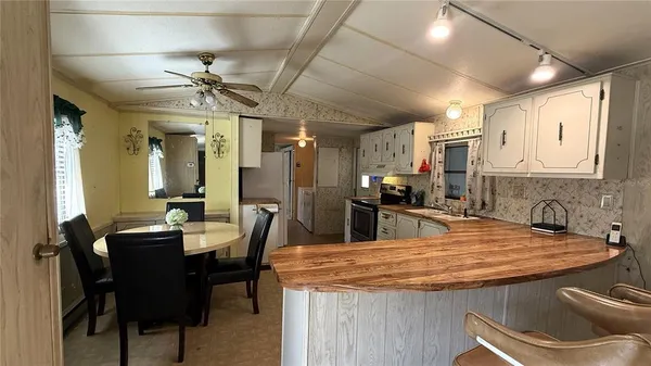 $120,000 | 28520 Holly Avenue, Paisley, FL 32767