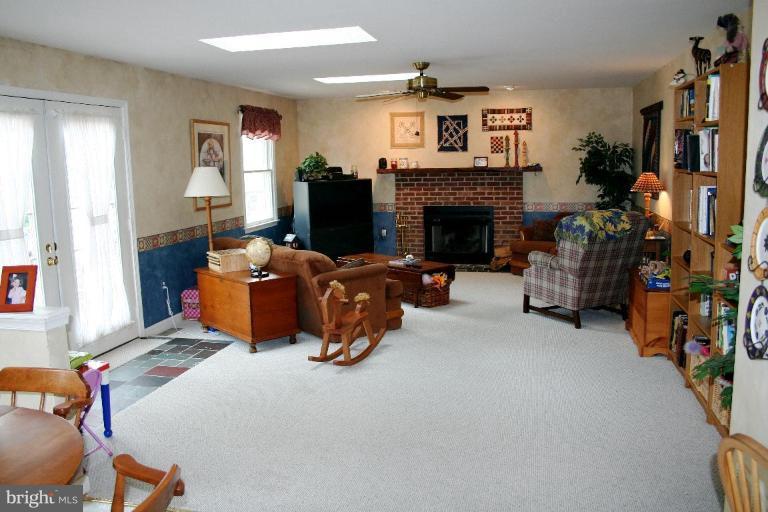 2313 Deer Park Road Finksburg, MD 21048 - Photo 8 of 18 Family Room