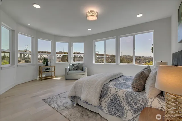 $2,150,000 | 4019 4th Avenue Northeast, Seattle, WA 98105