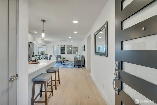 $2,150,000 | 4019 4th Avenue Northeast, Seattle, WA 98105