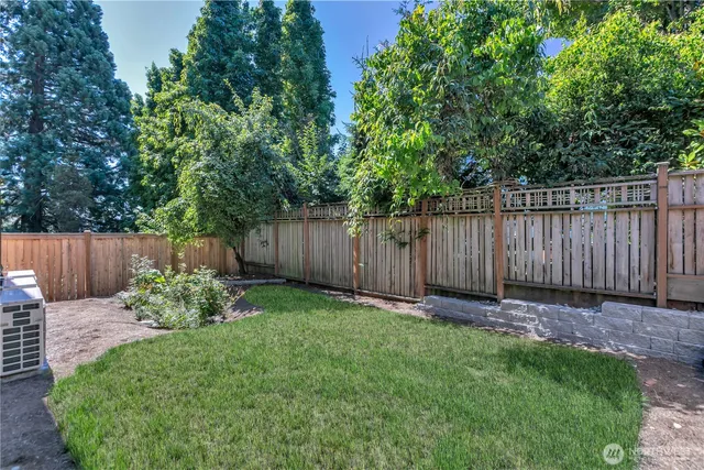 $2,150,000 | 4019 4th Avenue Northeast, Seattle, WA 98105