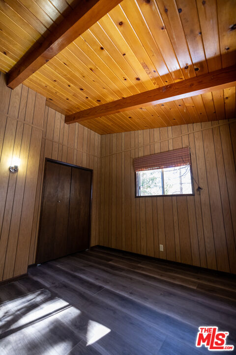 5212 Lone Pine Canyon Road Wrightwood, CA 92397 - Photo 14 of 42 a view of an entryway