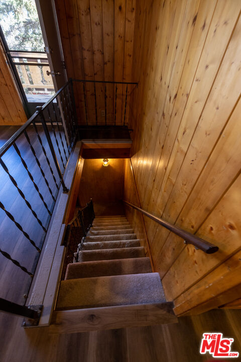 5212 Lone Pine Canyon Road Wrightwood, CA 92397 - Photo 17 of 42 a view of entryway