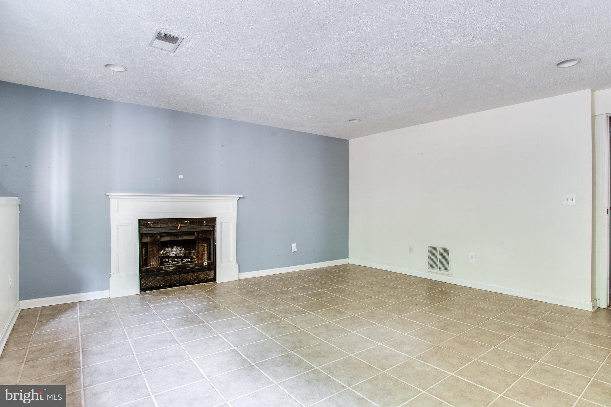 1683 Bayfield Way Reston, VA 20194 - Photo 23 of 43