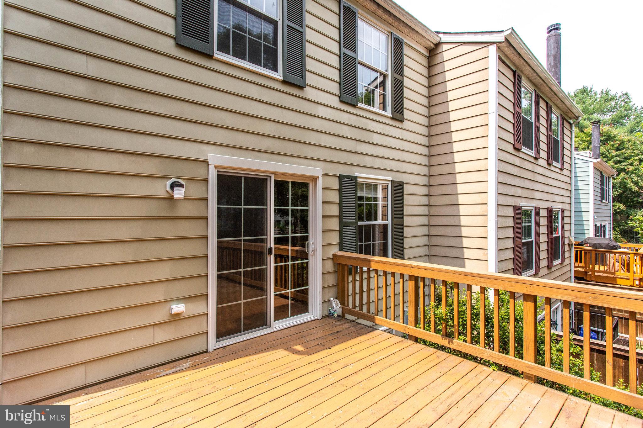1683 Bayfield Way Reston, VA 20194 - Photo 29 of 43