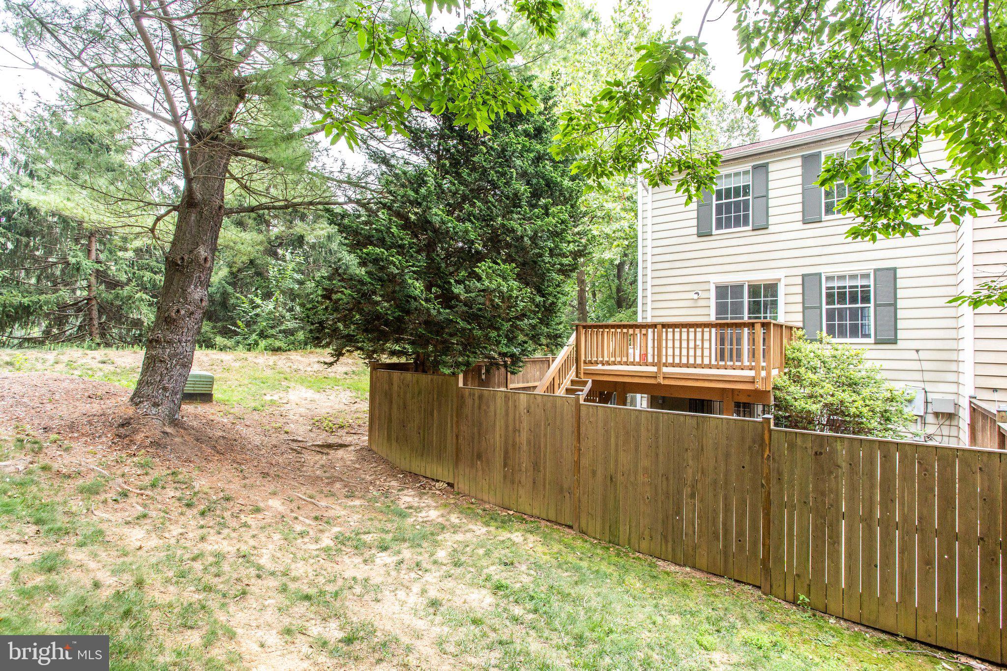 1683 Bayfield Way Reston, VA 20194 - Photo 31 of 43