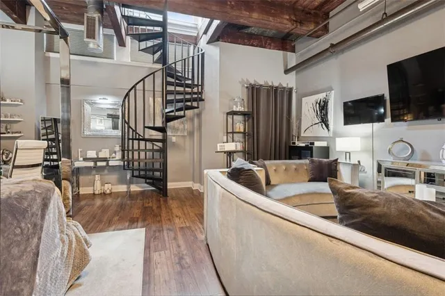 $299,000 | 609 Central Street, Unit 1108, Kansas City, MO 64105