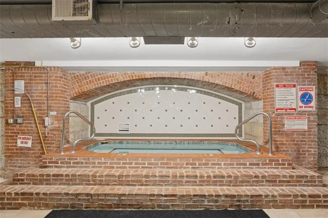 $299,000 | 609 Central Street, Unit 1108, Kansas City, MO 64105