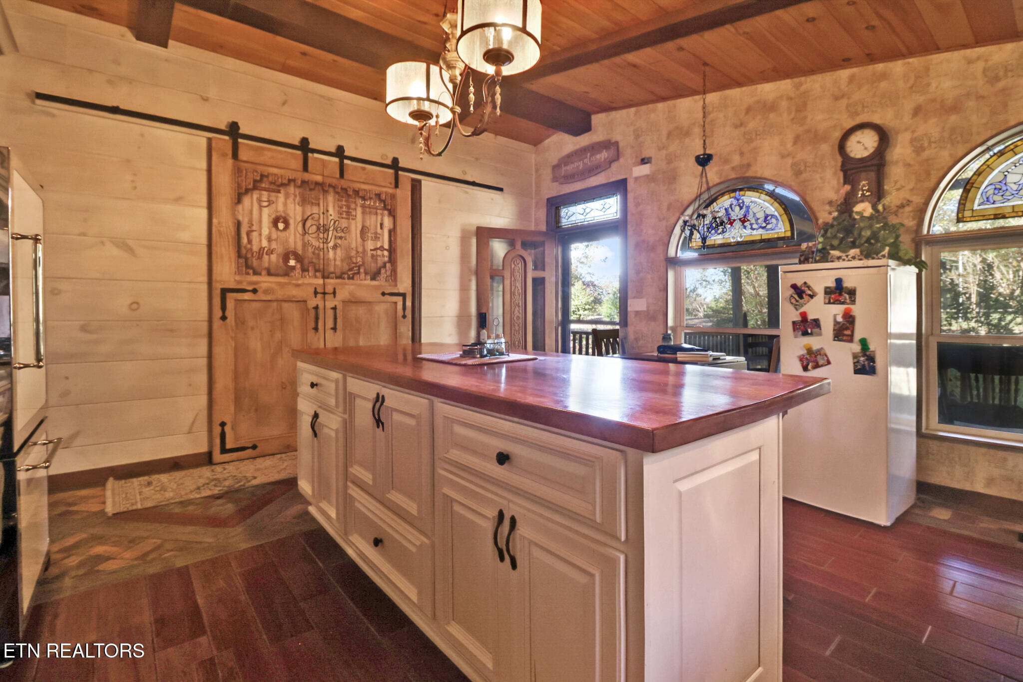 698 Boone Ridge Road Jamestown, TN 38556 - Photo 15 of 56 if1a3775-if1a3779