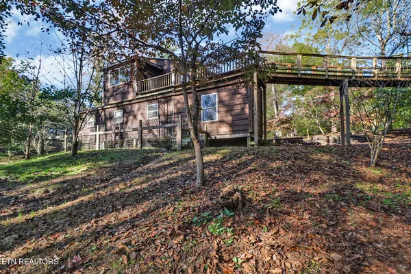 $625,000 | 698 Boone Ridge Road, Jamestown, TN 38556