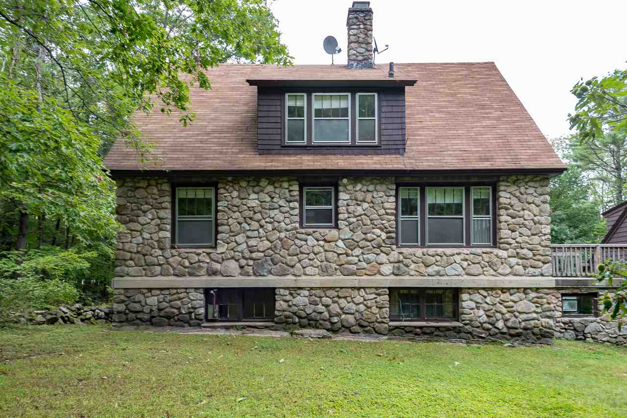 103 Tuftonboro Neck Road Tuftonboro, NH 03853 - Photo 5 of 40 Gallery Image 5