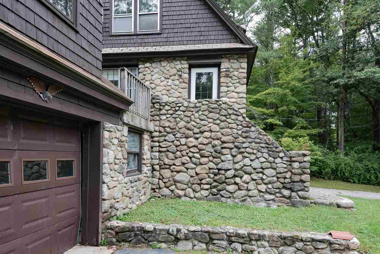 103 Tuftonboro Neck Road Tuftonboro, NH 03853 - Photo 6 of 40 Gallery Image 6