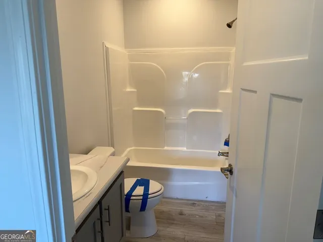 a view of walk in closet