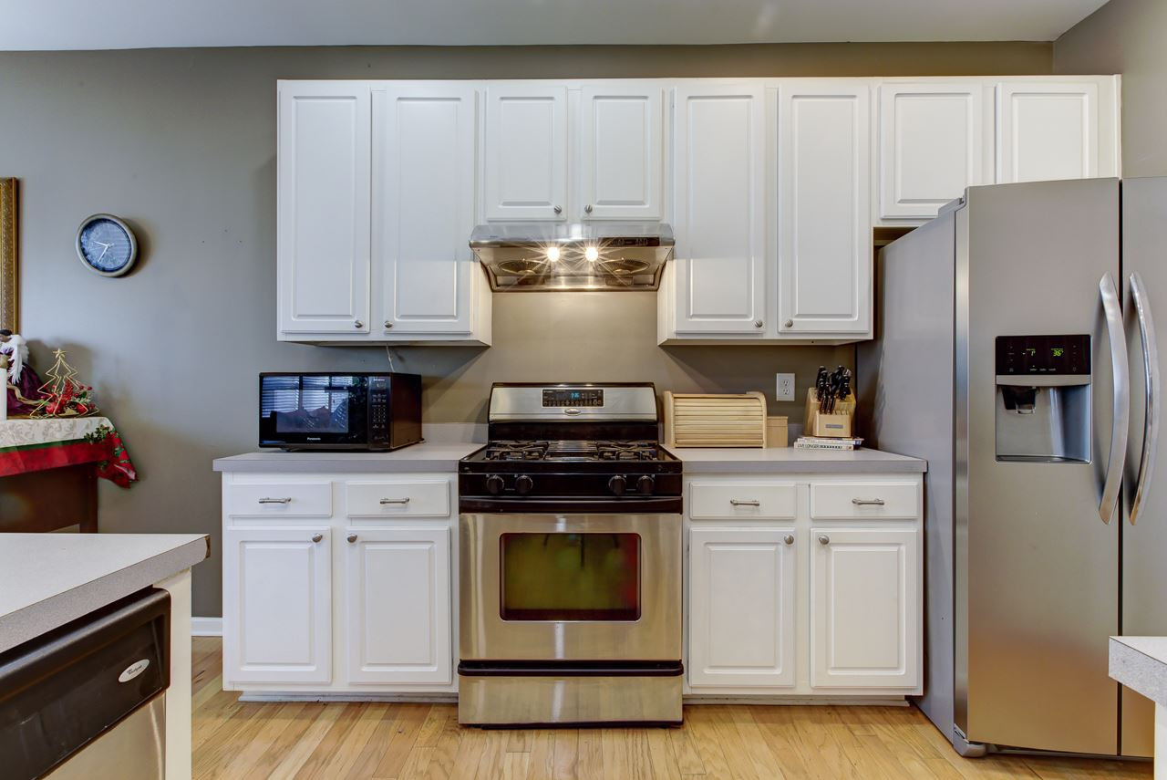 408 Burrell Road Durham, NC 27703 - Photo 10 of 18 Kitchen