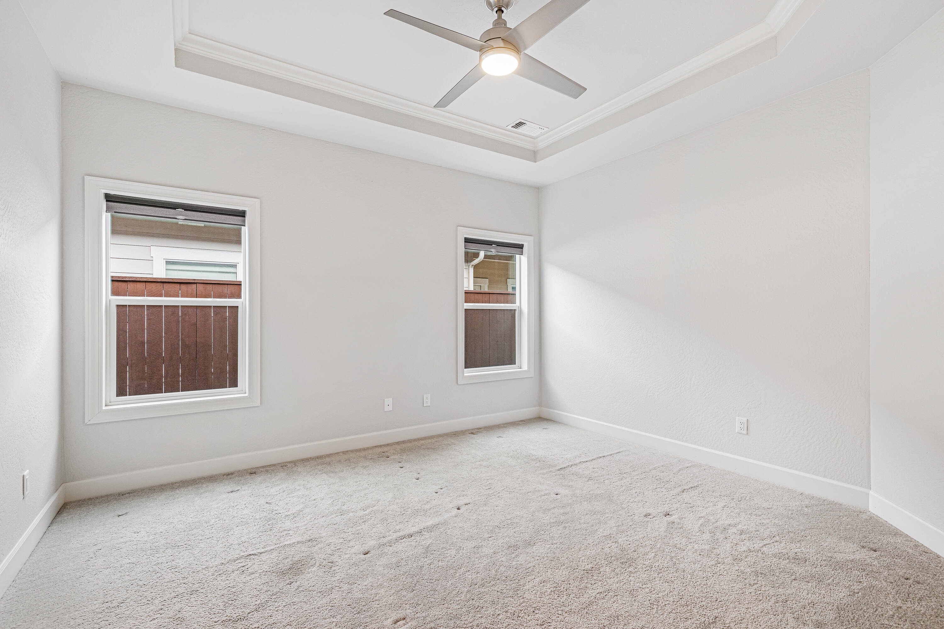 445 South Haskell Street Central Point, OR 97502 - Photo 19 of 25 9R9A4197