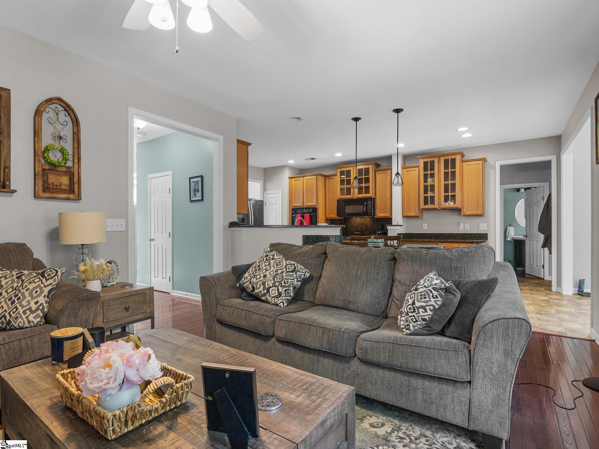 300 Amberleaf Way Simpsonville, SC 29681 - Photo 11 of 36 Gallery Image 11