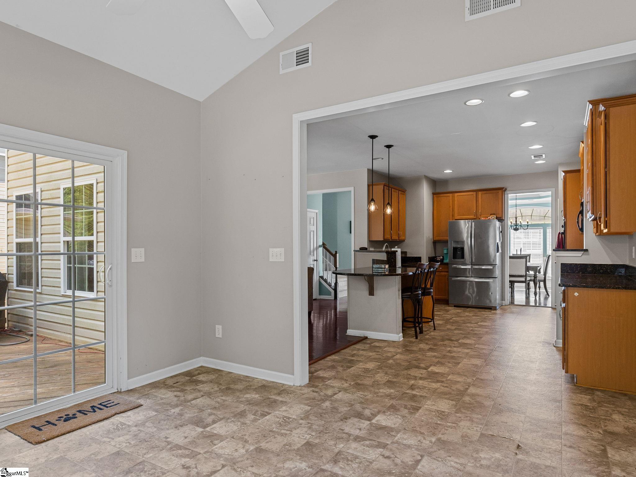 300 Amberleaf Way Simpsonville, SC 29681 - Photo 13 of 36 Gallery Image 13