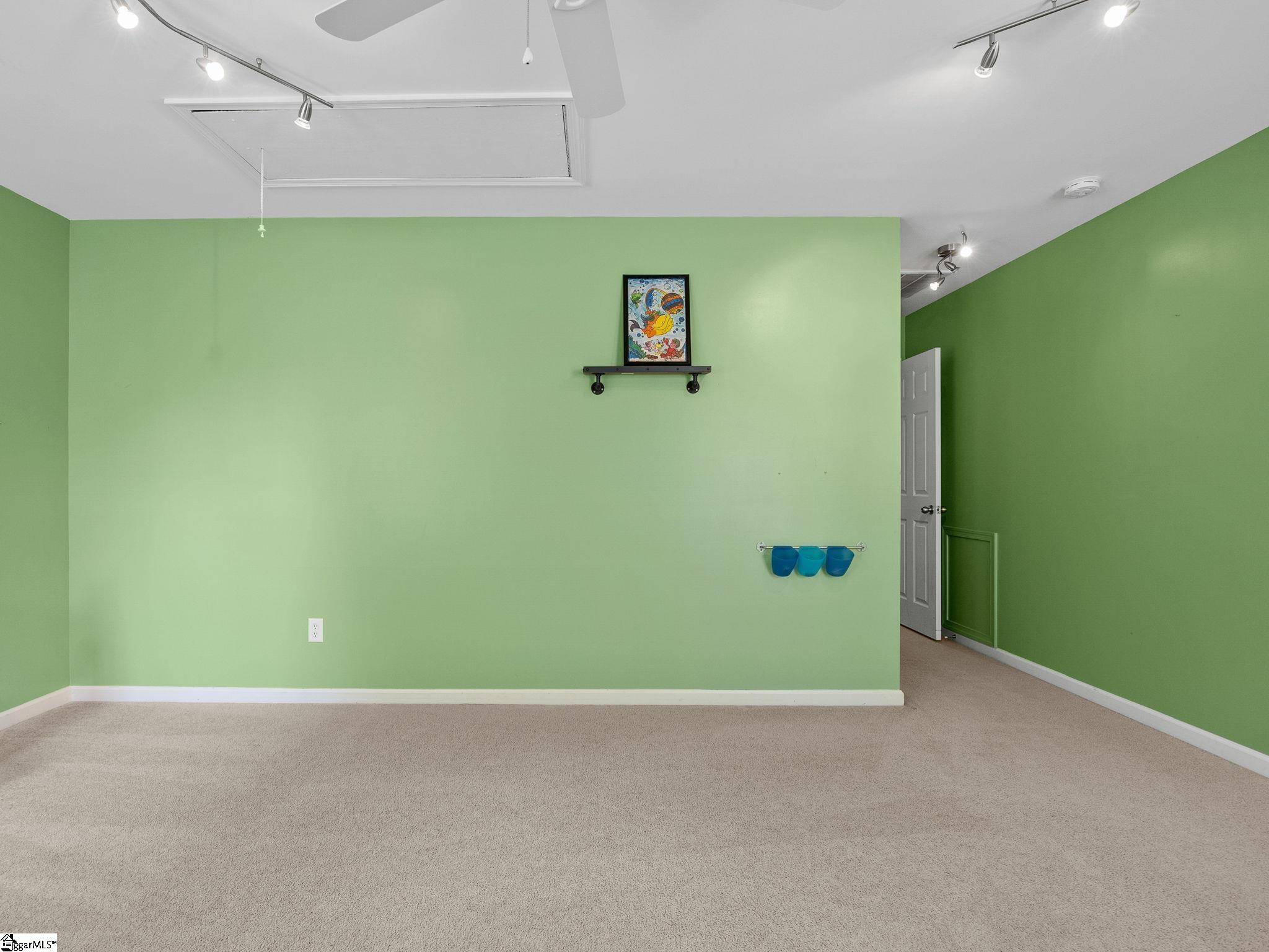 300 Amberleaf Way Simpsonville, SC 29681 - Photo 29 of 36 Gallery Image 29