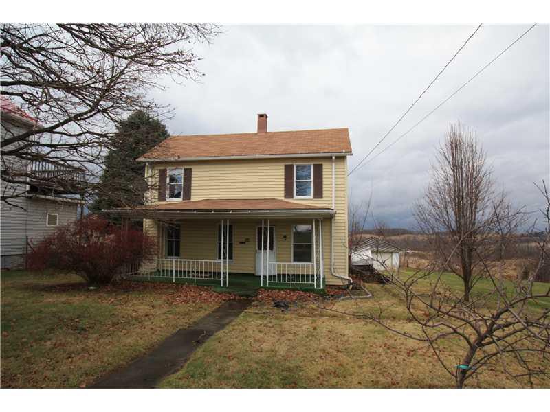 129 Braddock Rd Avenue Mount Pleasant, PA 15666 - Photo 1 of 10 Exterior Front.