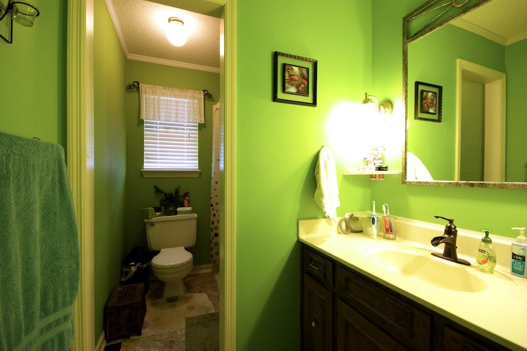 291 Lewis Lane Road Northeast Cleveland, TN 37312 - Photo 17 of 26 291 Lewis Lane 18.jpg
