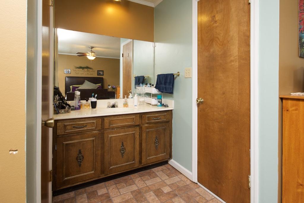 291 Lewis Lane Road Northeast Cleveland, TN 37312 - Photo 19 of 26 291 Lewis Lane 20.jpg
