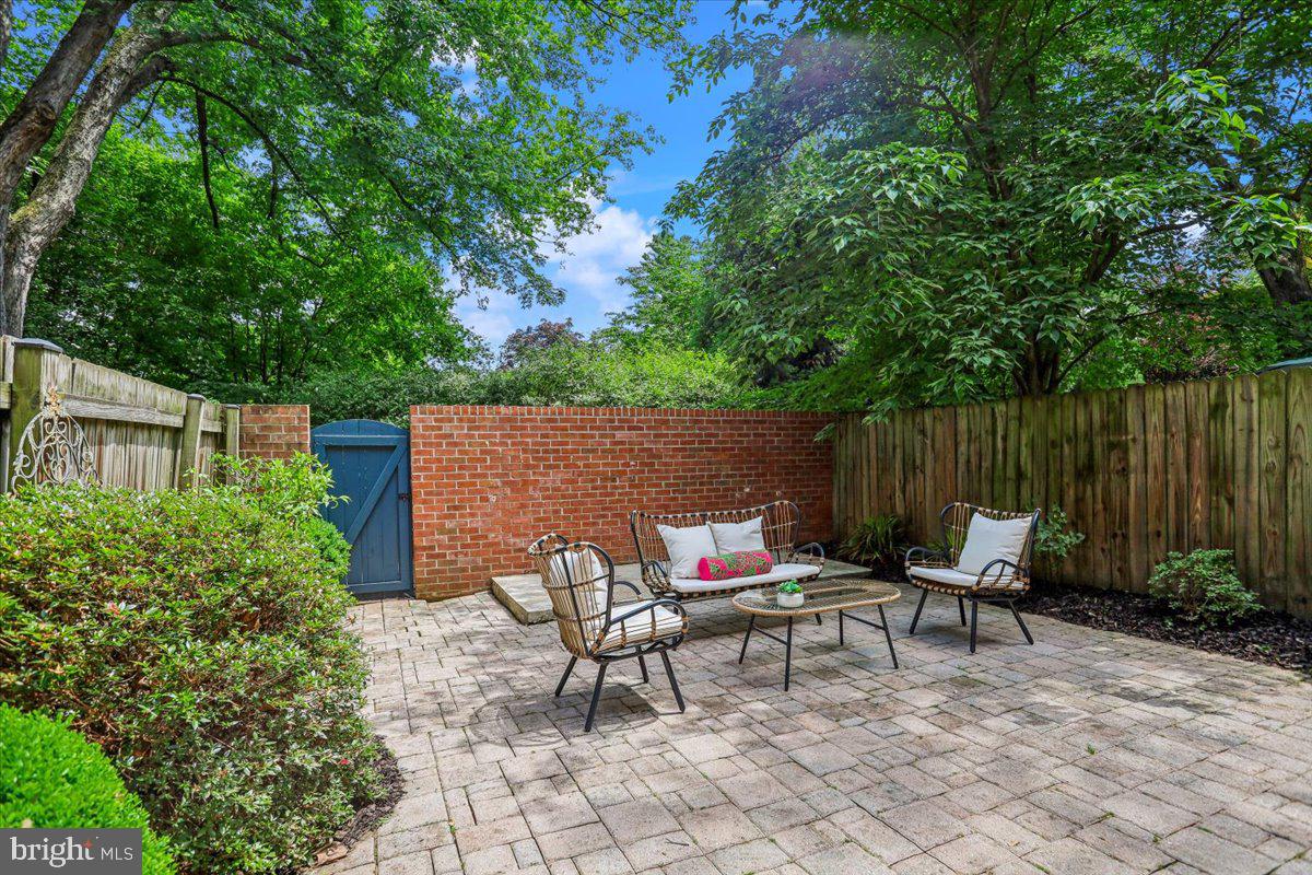 1851 Wainwright Drive Reston, VA 20190 - Photo 33 of 33 Gallery Image 33