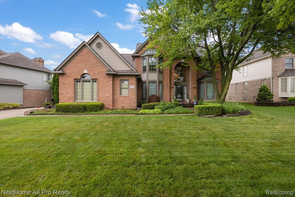 2116 Mapleridge Road Rochester Hills, MI 48309 - Photo 3 of 57
