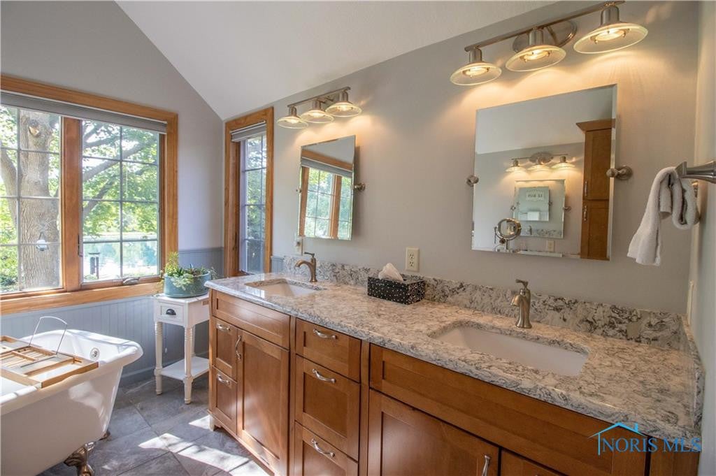 1408 South Stadium Road Oregon, OH 43616 - Photo 31 of 50 Gallery Image 31