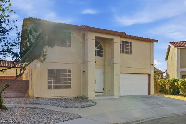 $2,580 | 808 Majestic Rock Circle, Las Vegas, NV 89128