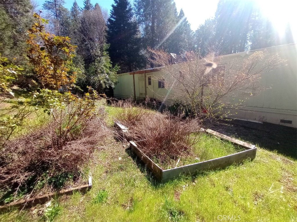 14786 Masterson Way Magalia, CA 95954 - Photo 30 of 51 raised garden beds