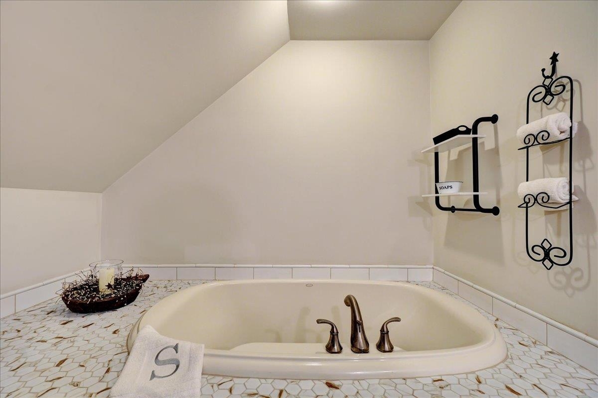 132 Willow Street Warren, VT 05674 - Photo 21 of 60