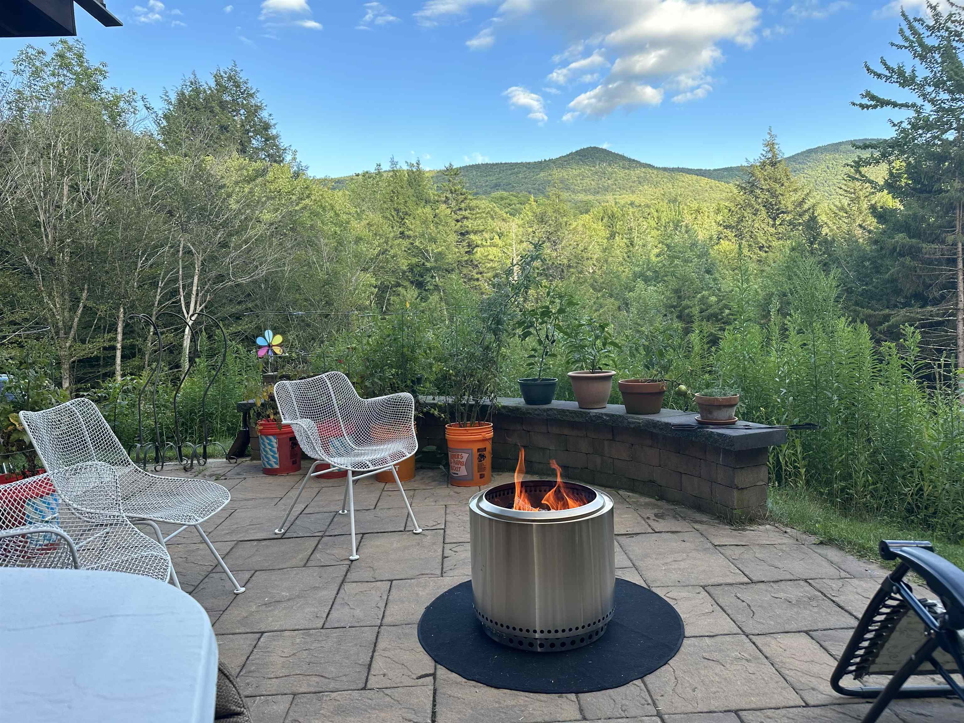 132 Willow Street Warren, VT 05674 - Photo 4 of 60