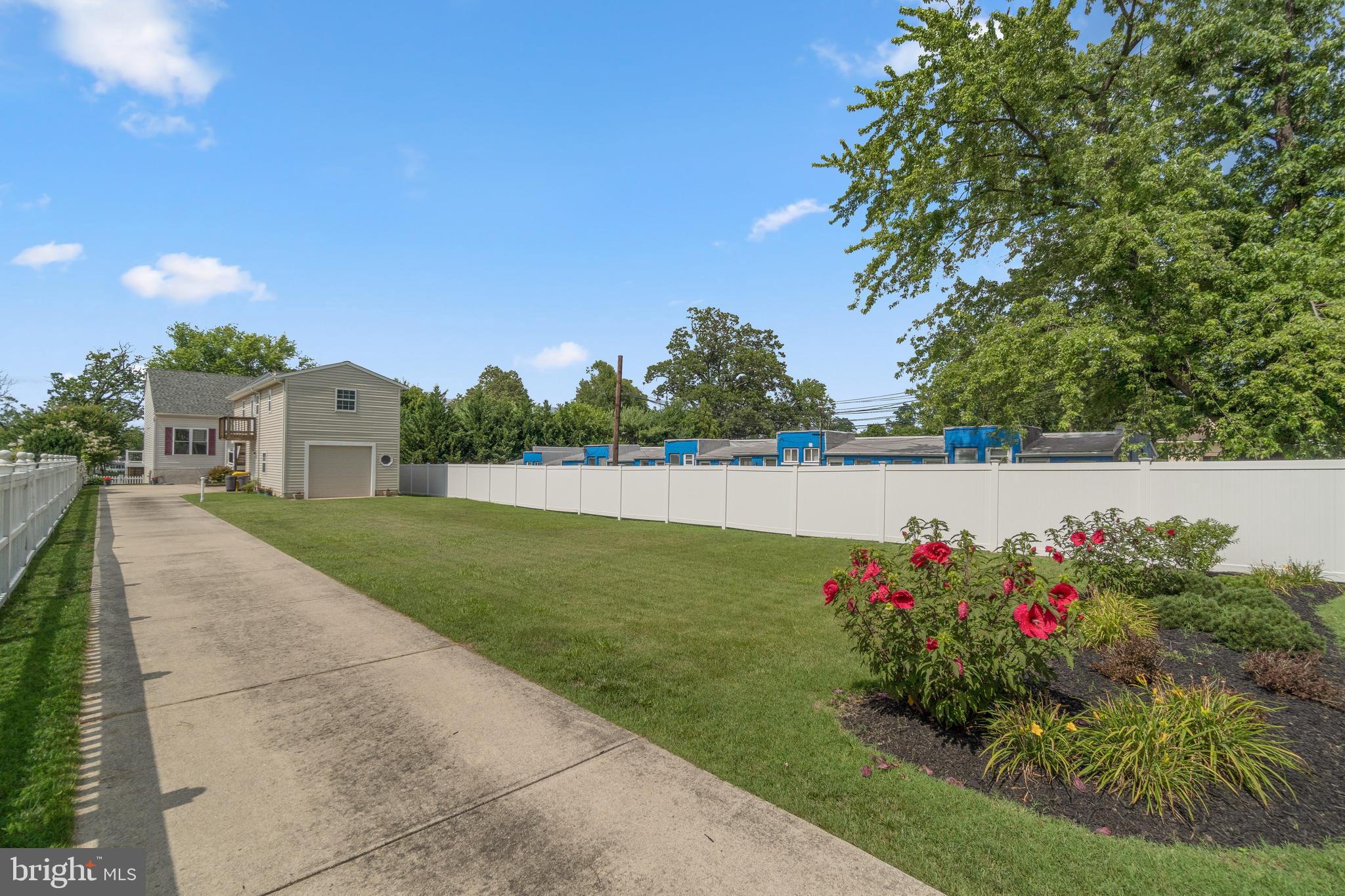 7708 West Shore Road Pasadena, MD 21122 - Photo 28 of 31 Large, flat, grassy lot