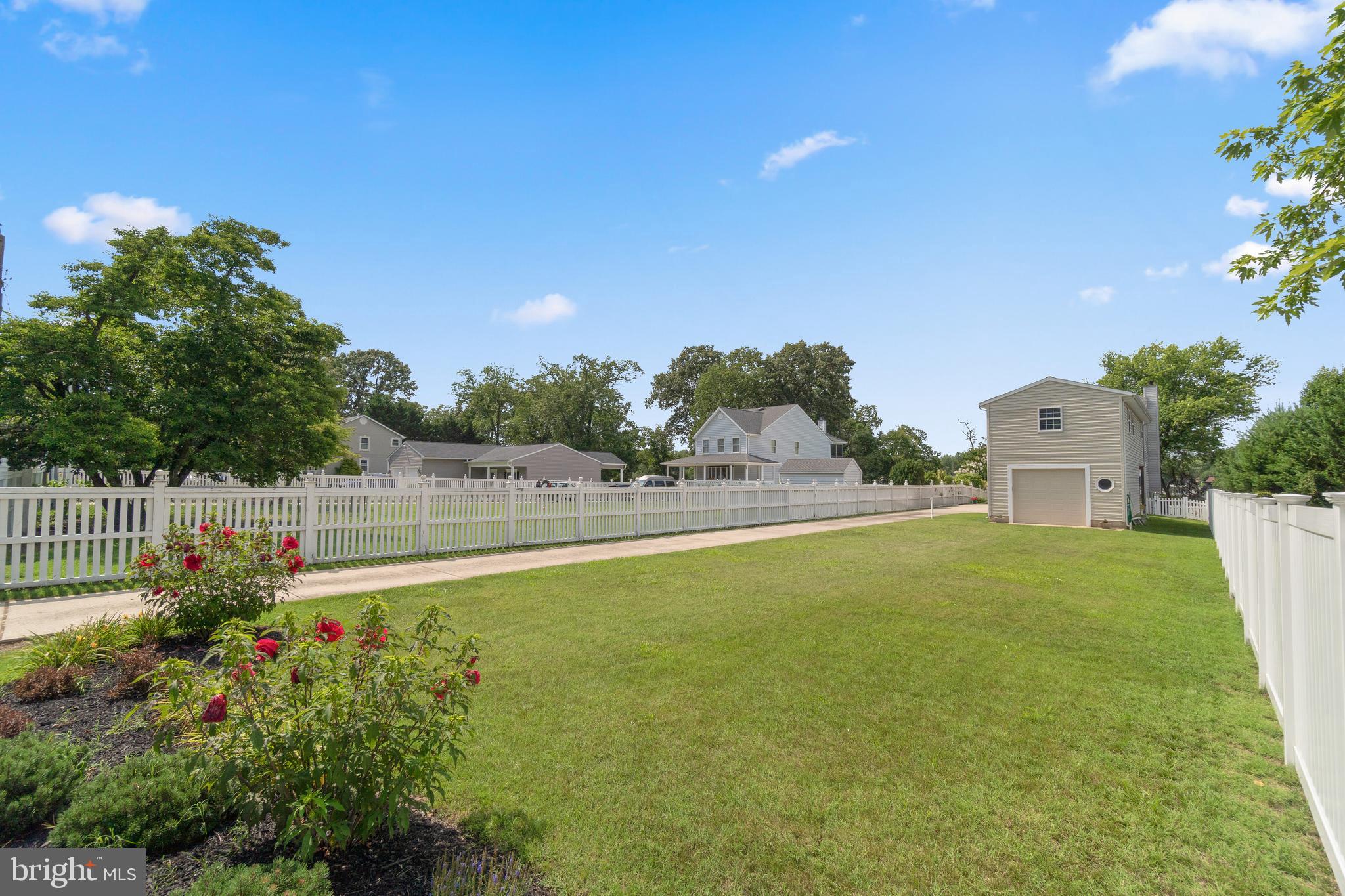 7708 West Shore Road Pasadena, MD 21122 - Photo 29 of 31 Gallery Image 29