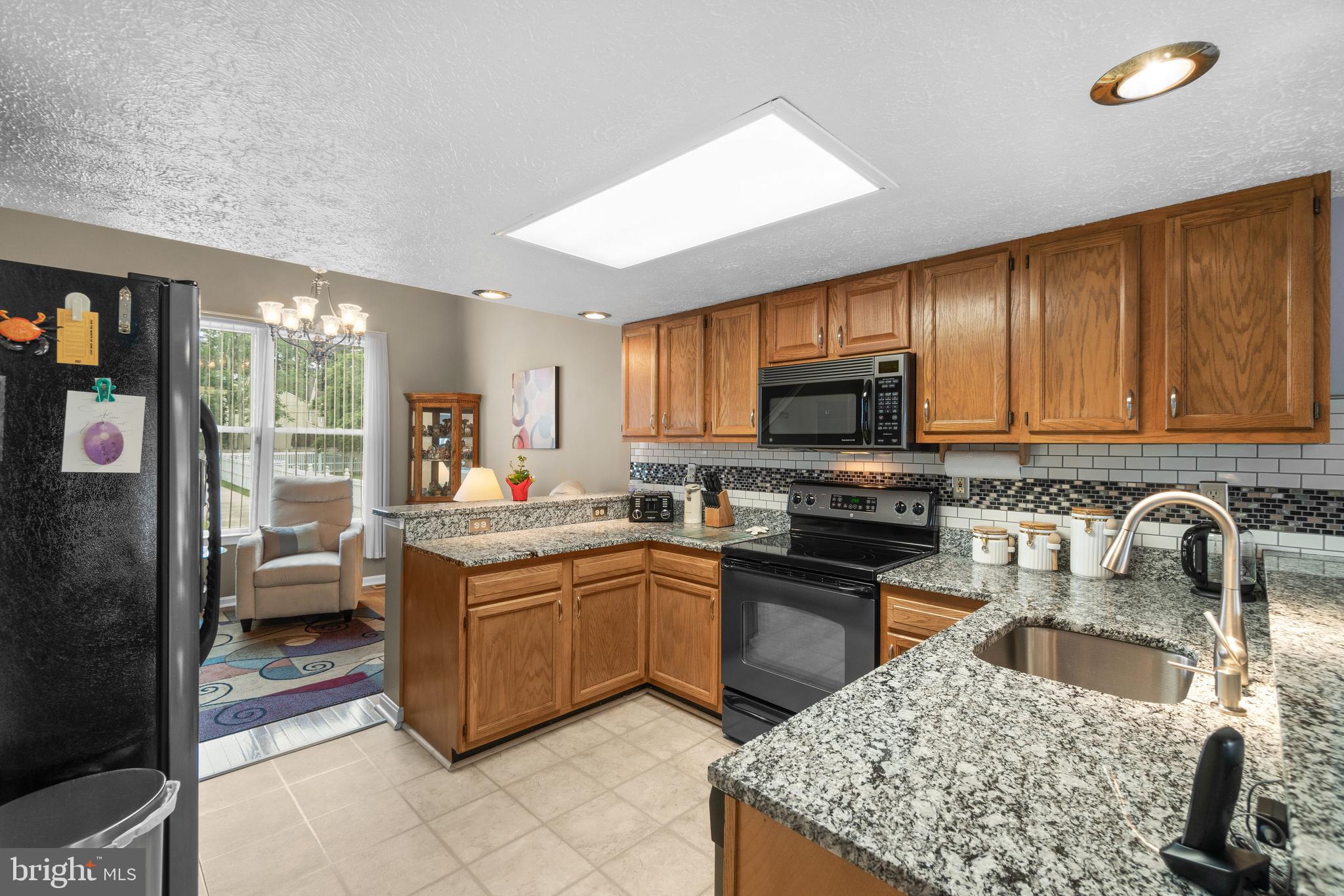7708 West Shore Road Pasadena, MD 21122 - Photo 10 of 31 Gallery Image 10
