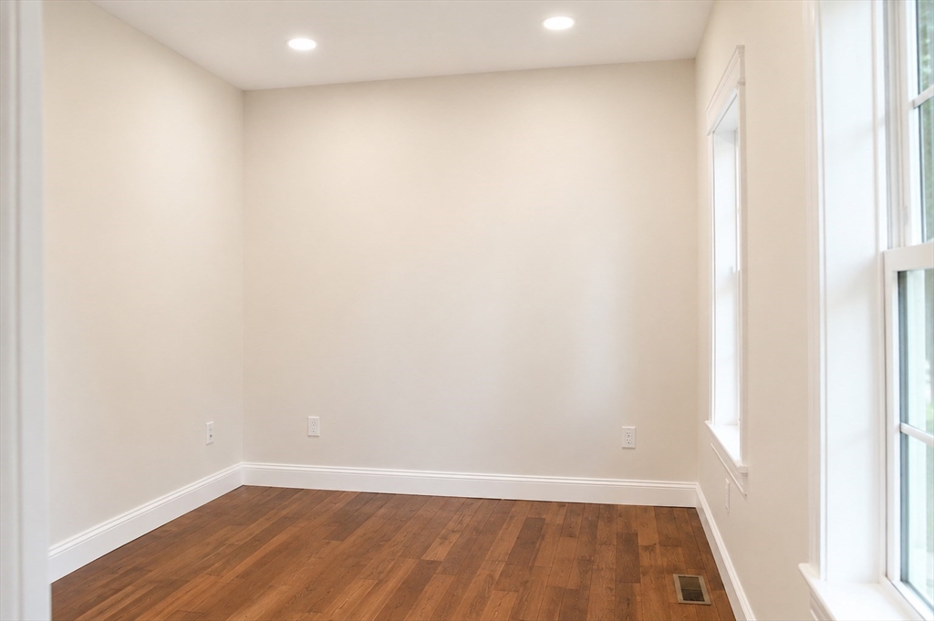 329 Mason Rd Extension Dudley, MA 01571 - Photo 16 of 25
