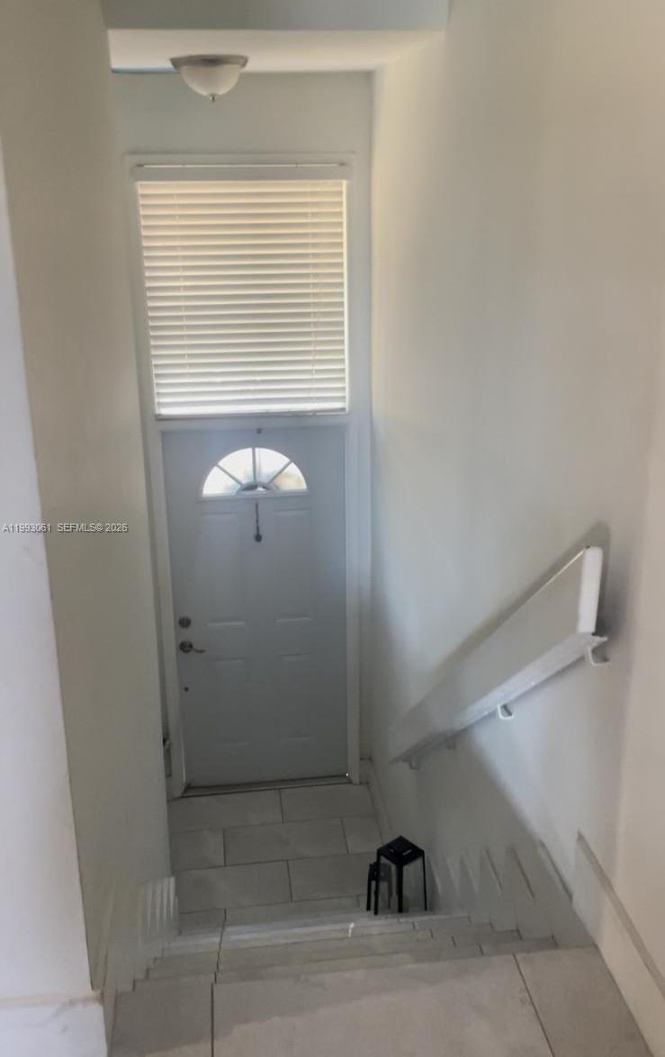 10000 Northwest 9th St Circle, Unit 11 Miami, FL 33172 - Photo 5 of 10 a view of a small space