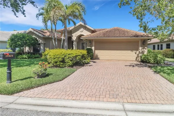 $950,000 | 28404 Via Odanti Drive, Bonita Springs, FL 34135