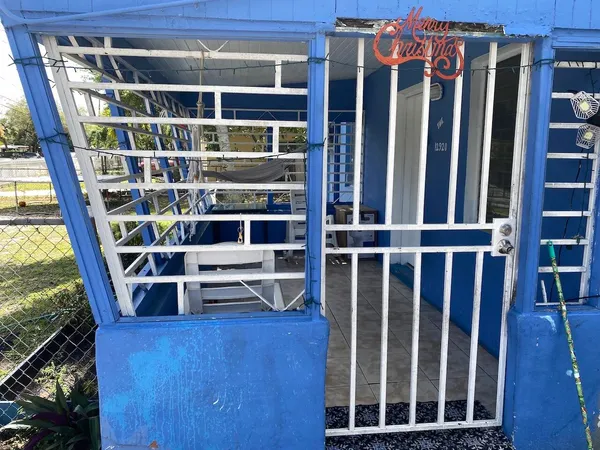 $2,300 | 12920 Westview Drive, Unit 1, Miami, FL 33167