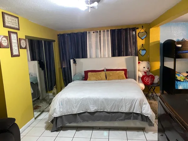 $2,300 | 12920 Westview Drive, Unit 1, Miami, FL 33167