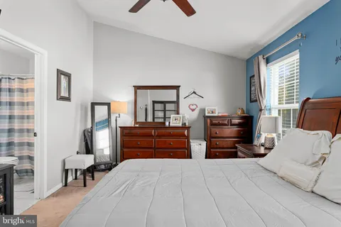 $315,000 | 632 Woodgate Lane, Aston, PA 19014