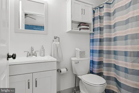 $315,000 | 632 Woodgate Lane, Aston, PA 19014