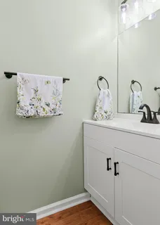 $315,000 | 632 Woodgate Lane, Aston, PA 19014