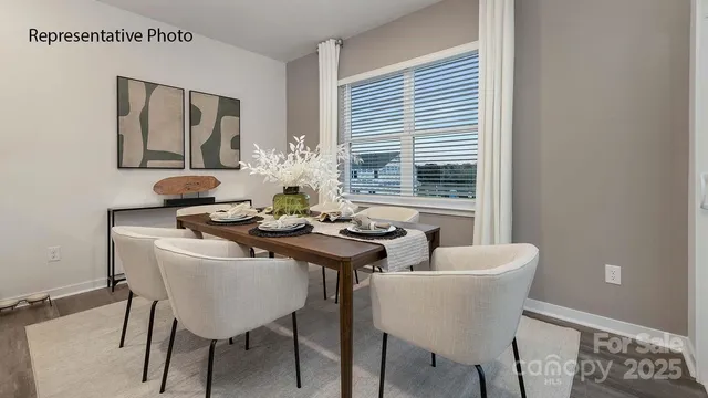 $299,000 | 604 13th Ave Drive Northeast, Hickory, NC 28601