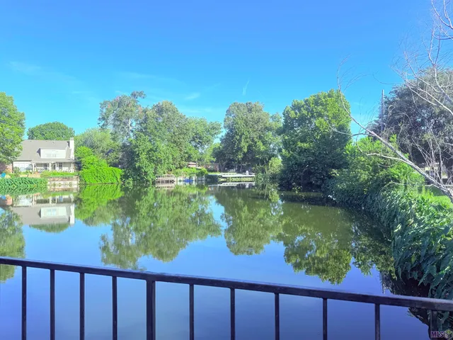 $1,200 | 10296 West Winston Avenue, Unit 8, Baton Rouge, LA 70809