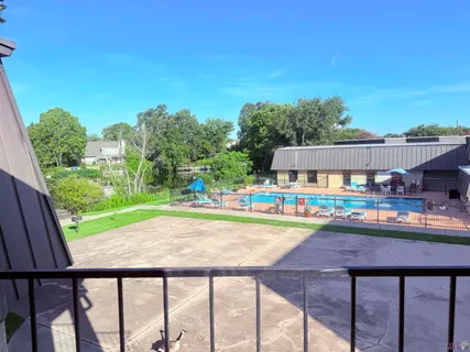 $1,200 | 10296 West Winston Avenue, Unit 8, Baton Rouge, LA 70809
