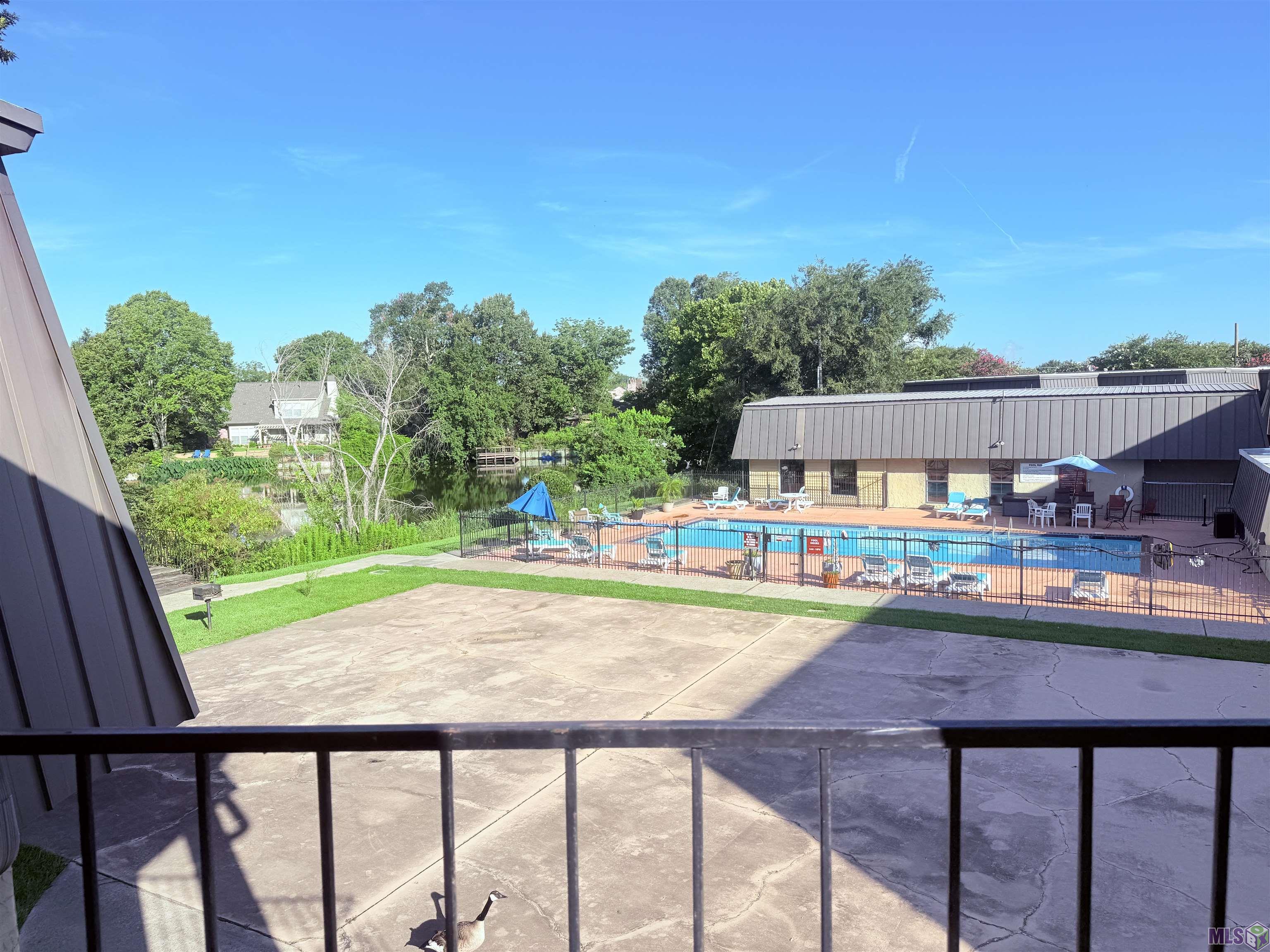 10296 West Winston Avenue, Unit 8 Baton Rouge, LA 70809 - Photo 4 of 14