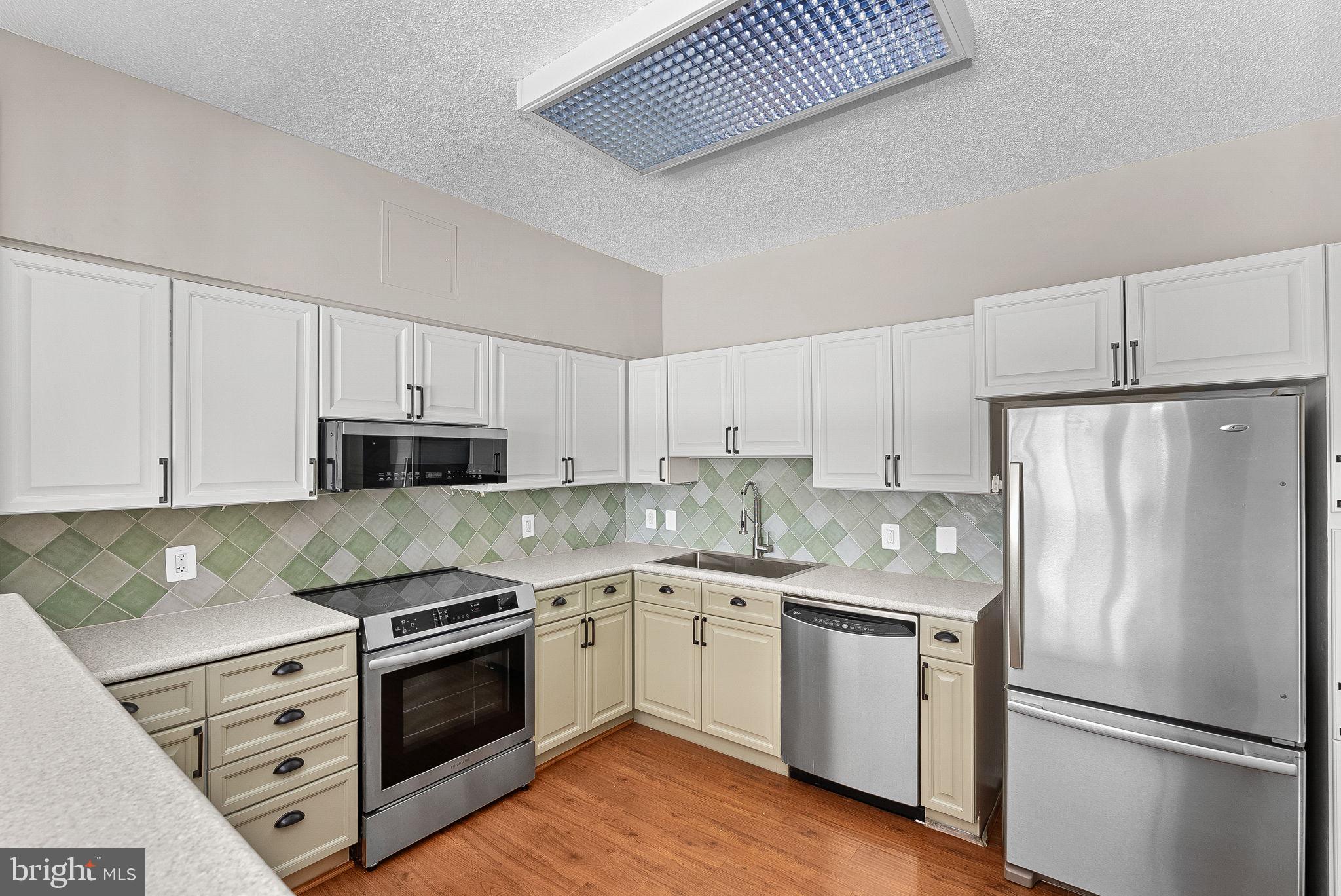19375 Cypress Ridge Terrace, Unit 322 Leesburg, VA 20176 - Photo 12 of 52