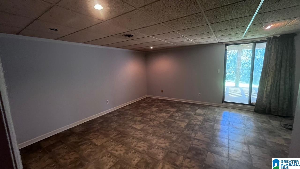 3921 Rock Ridge Road Birmingham, AL 35210 - Photo 10 of 12